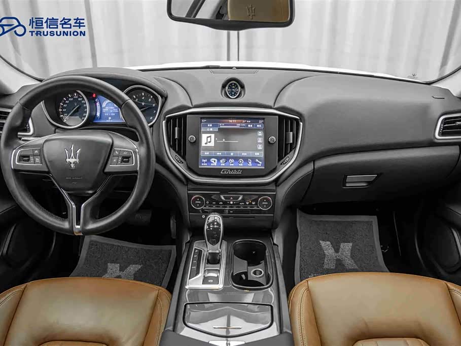 Maserati Ghibli Maserati Ghibli