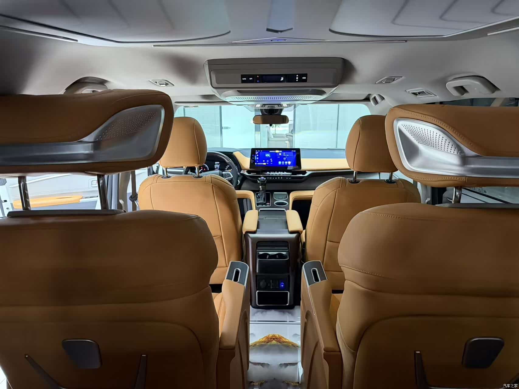 Toyota Sienna, 2024 9