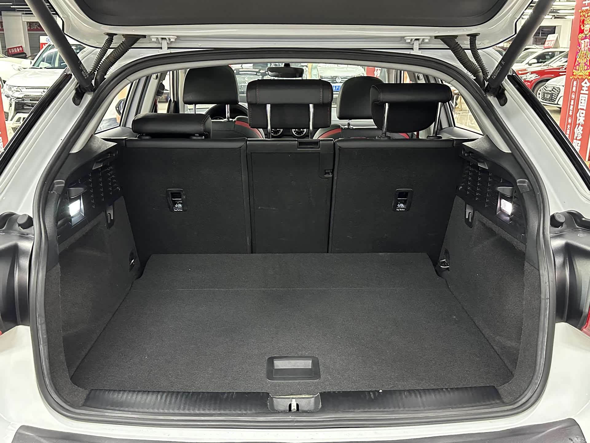 Audi Q2L, 2020 19