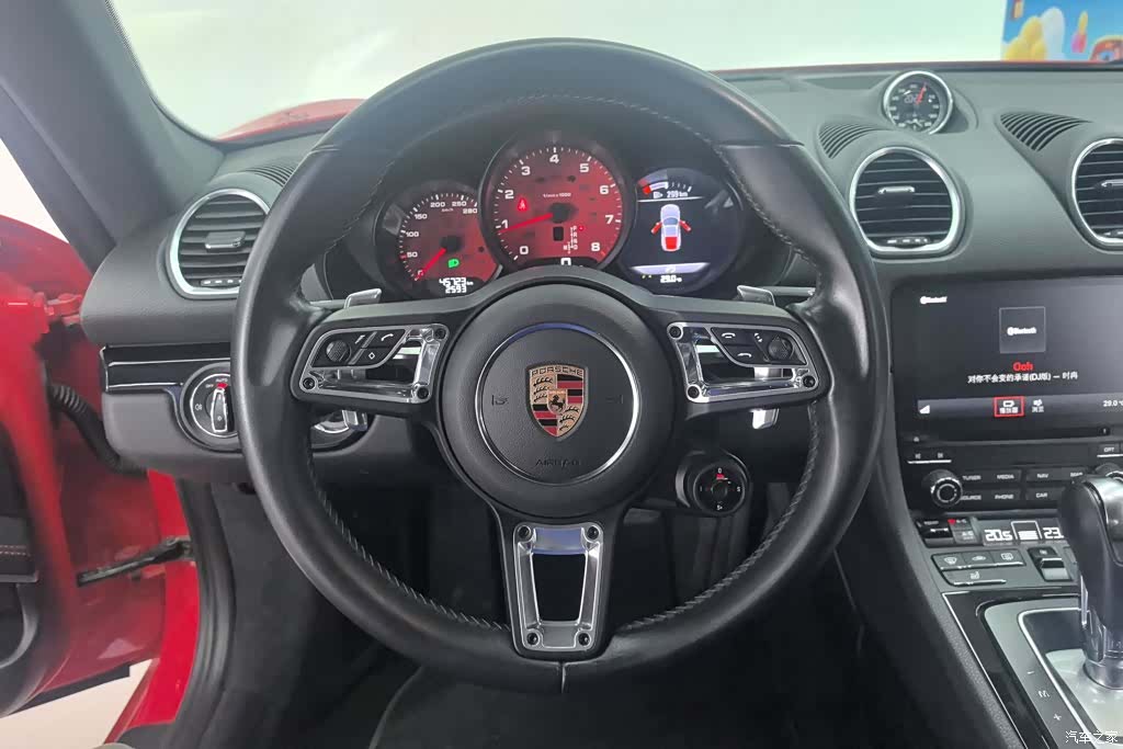 Porsche Cayman, 2020 15
