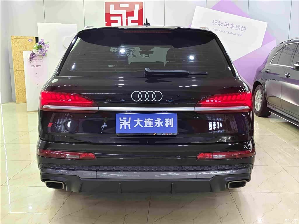 Audi Q7, 2025 все фото