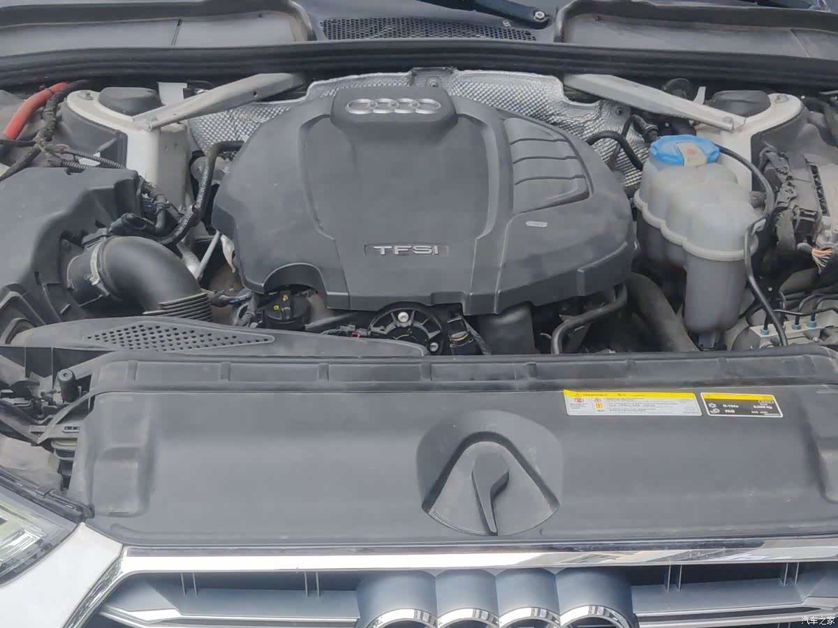 Audi A4L, 2019 13
