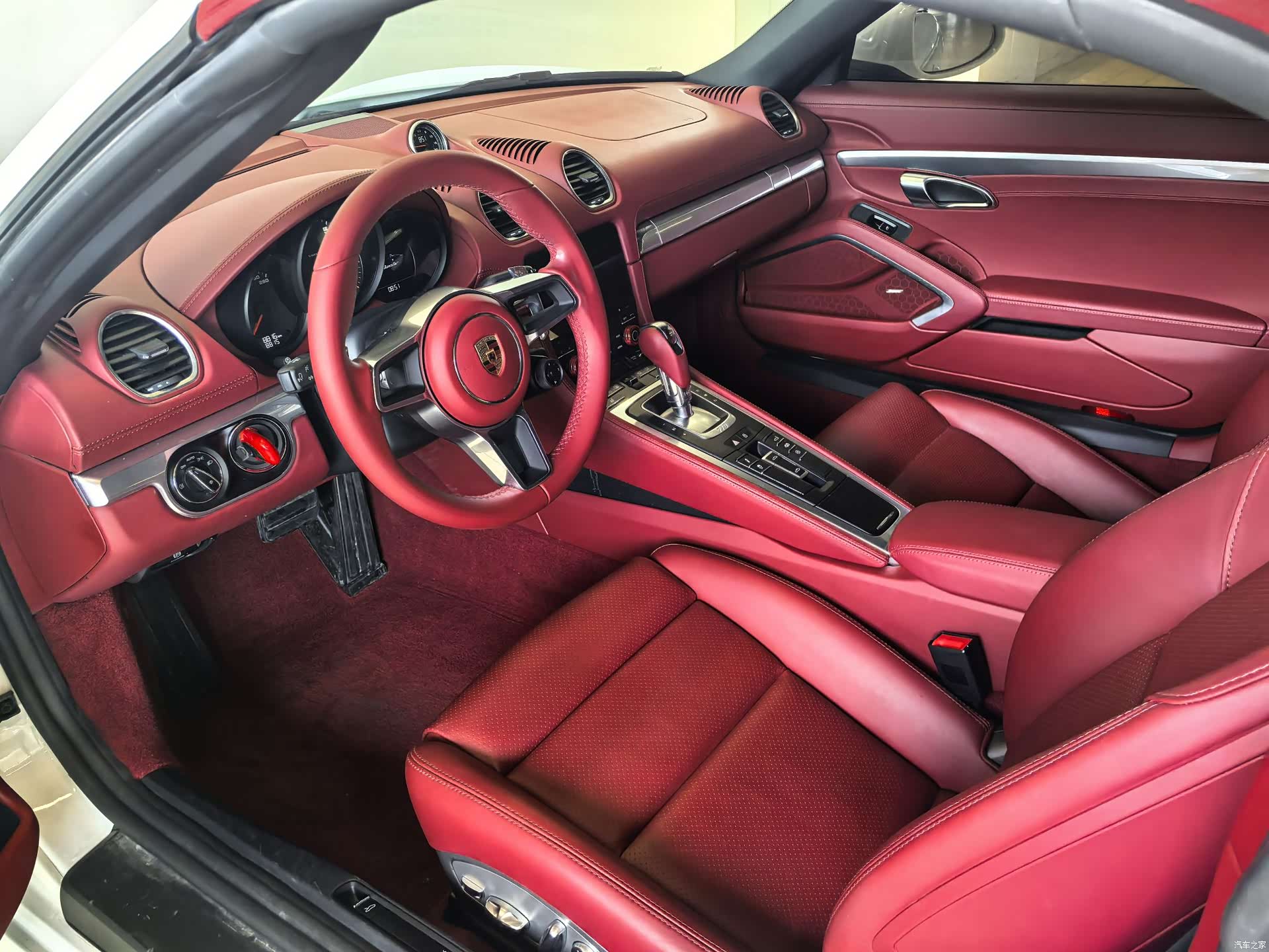 Porsche Boxster, 2024 7