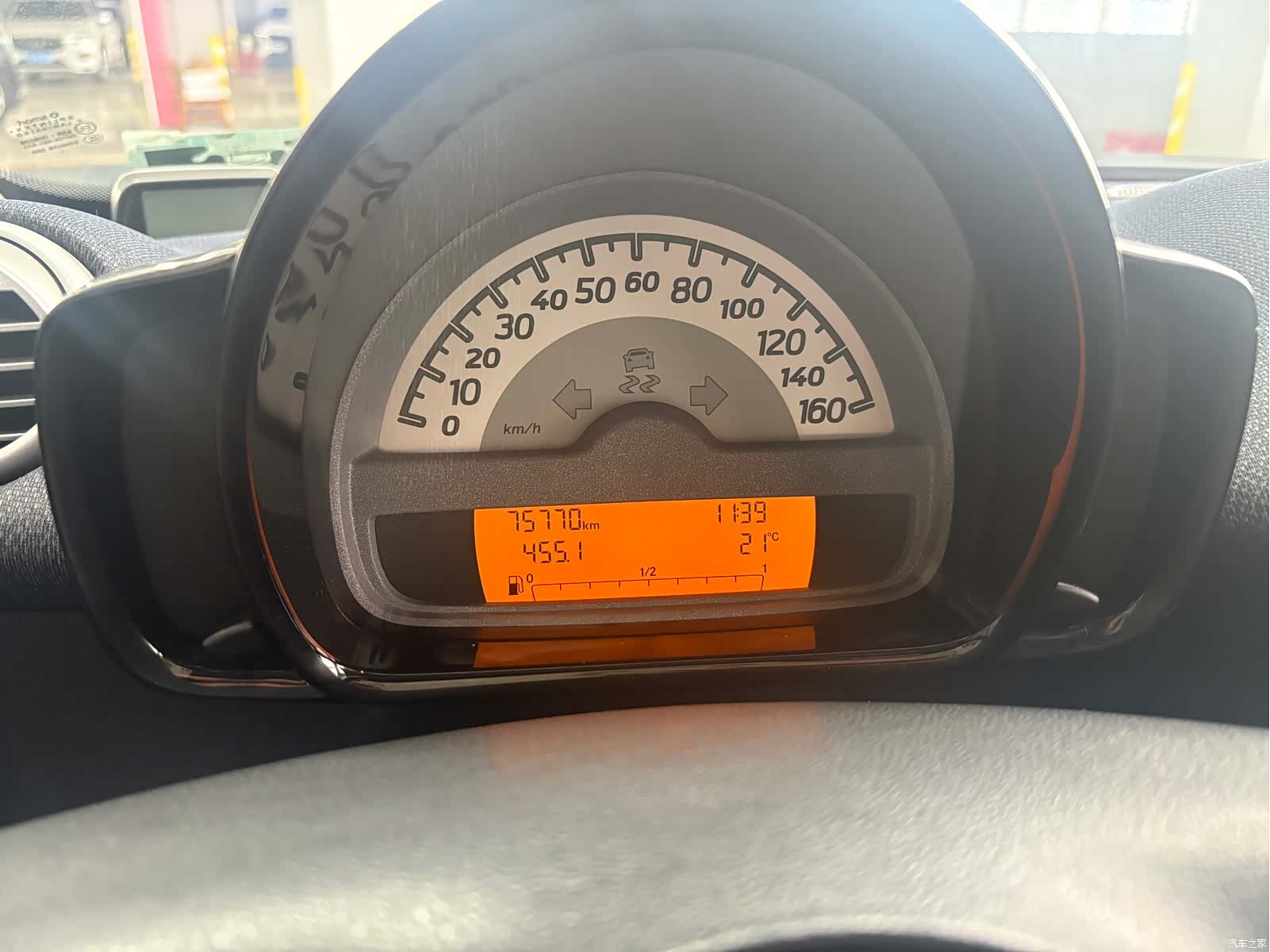 Smart Fortwo, 2011 все фото