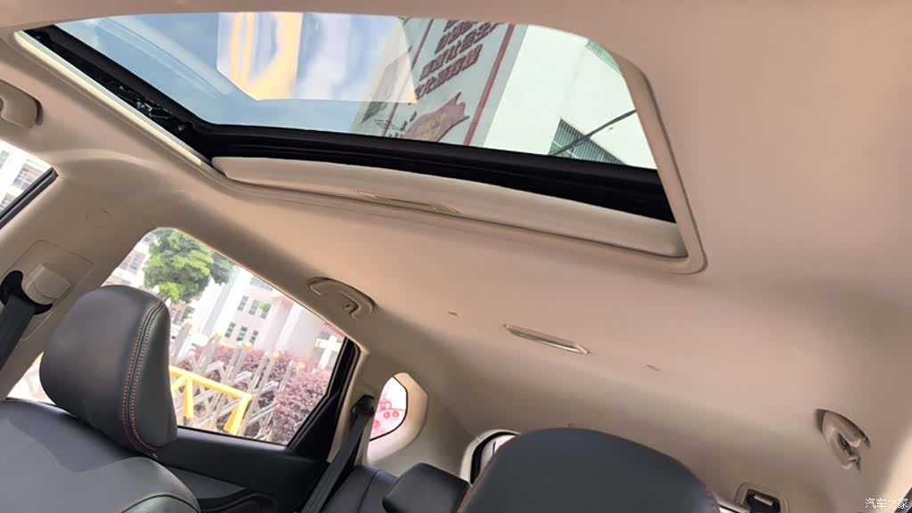 Wuling 560, 2017 11