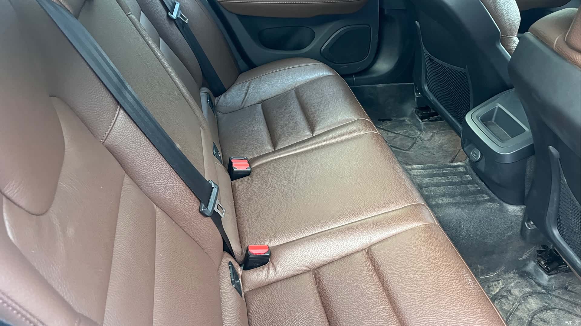 Volvo S60, 2024 все фото