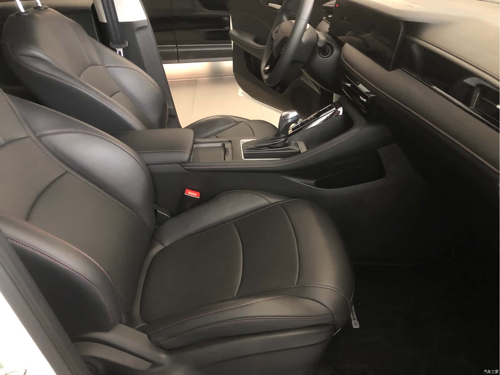 Roewe i5, 2024 10