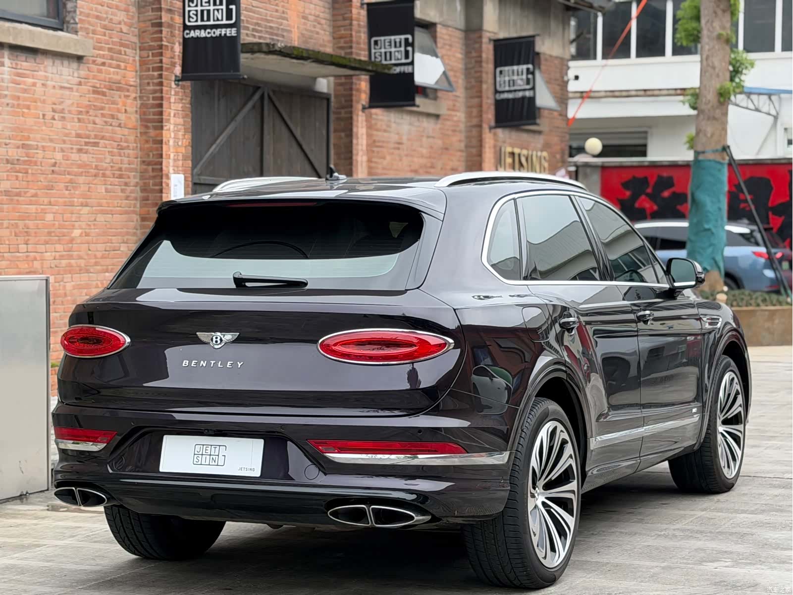 Bentley Bentayga, 2021 4