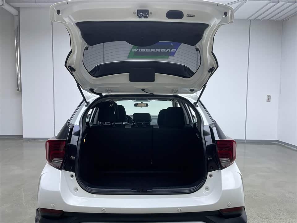 Toyota YARiS L Zhixuan