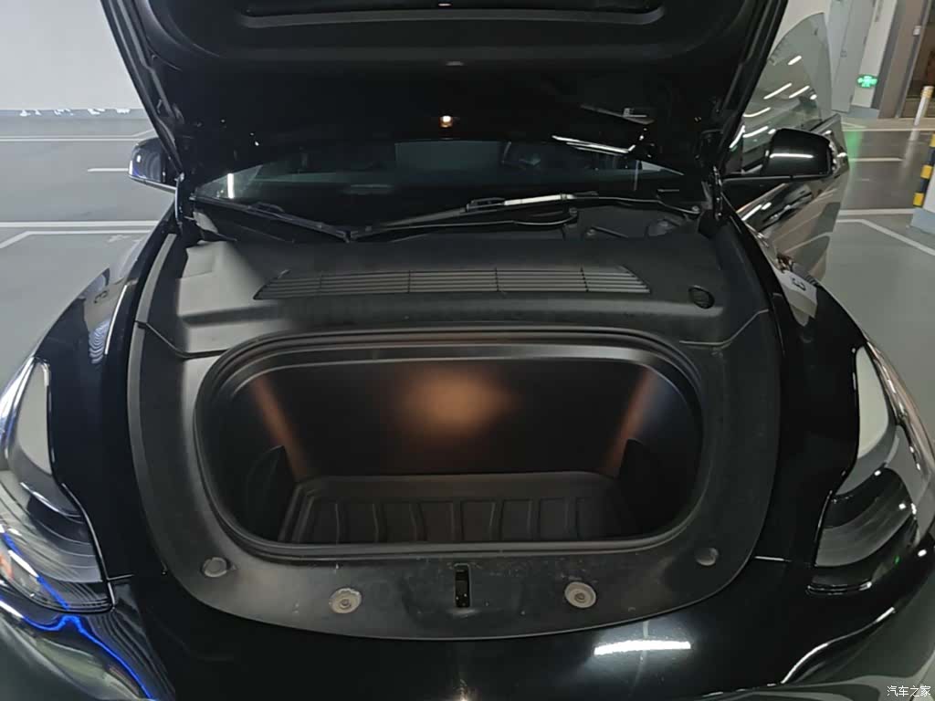 Tesla Model Y, 2021 20