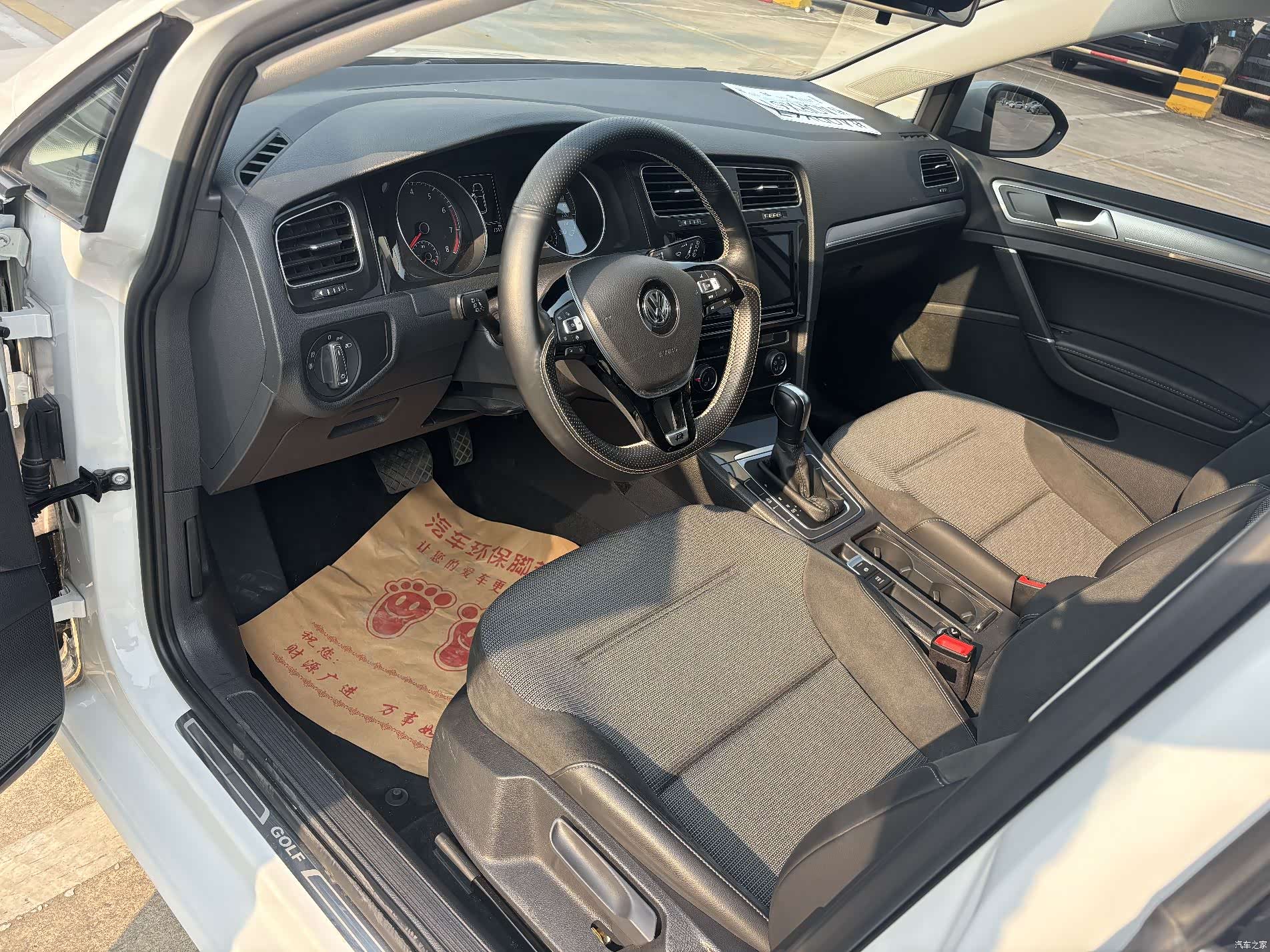 Volkswagen Golf, 2019 8