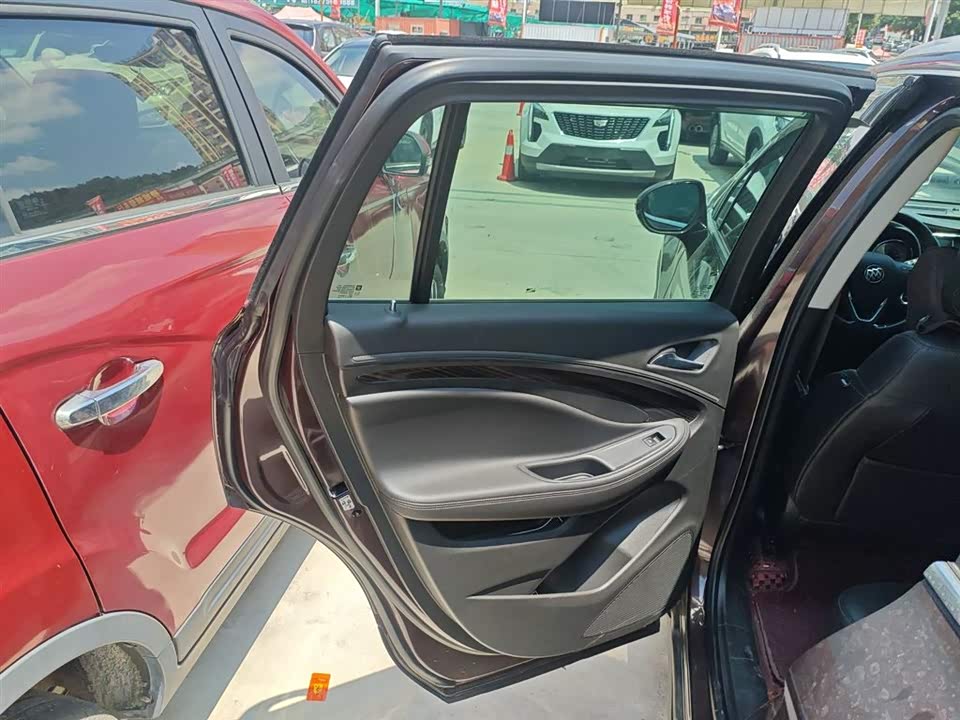 Buick Angkewei Plus Buick Angkewei Plus