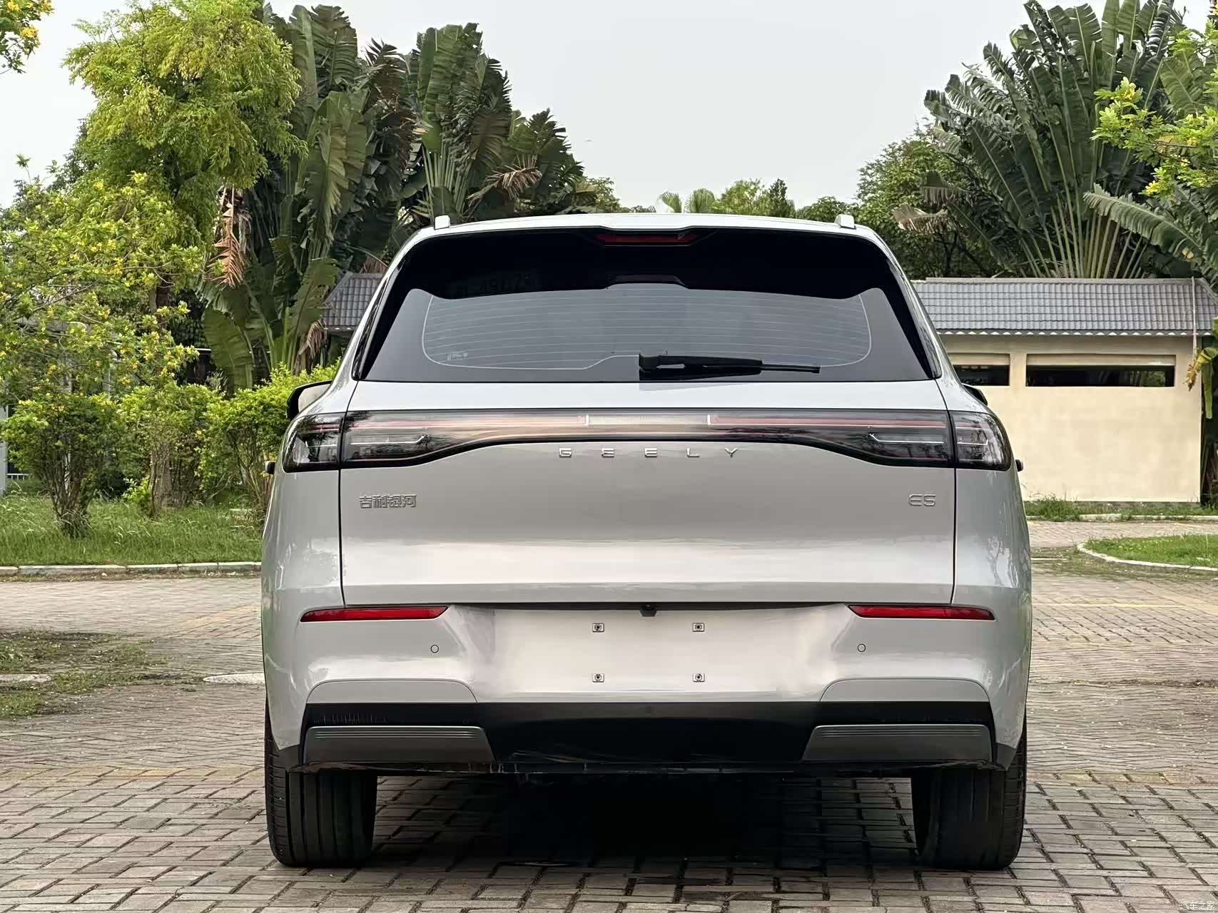 Geely Galaxy E5, 2026 все фото