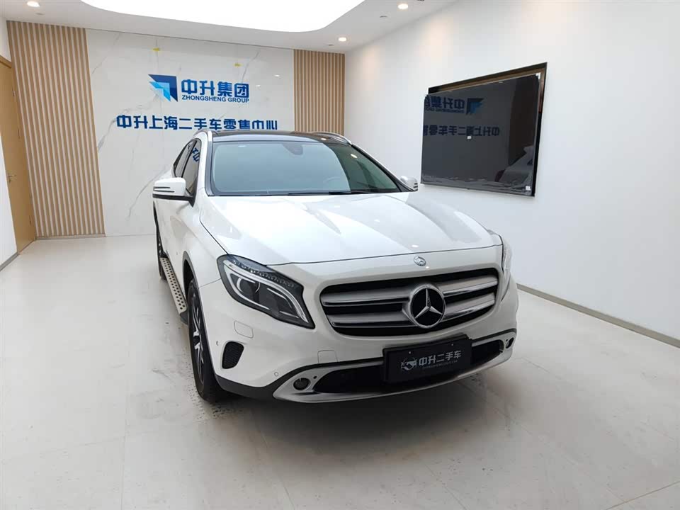 Mercedes-Benz GLA