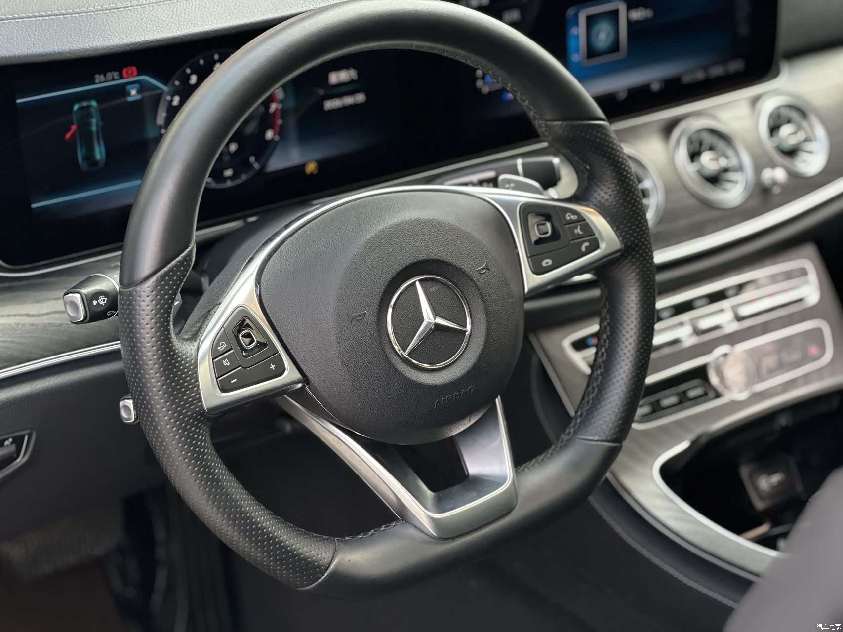 Mercedes-Benz E-Class, 2018 12