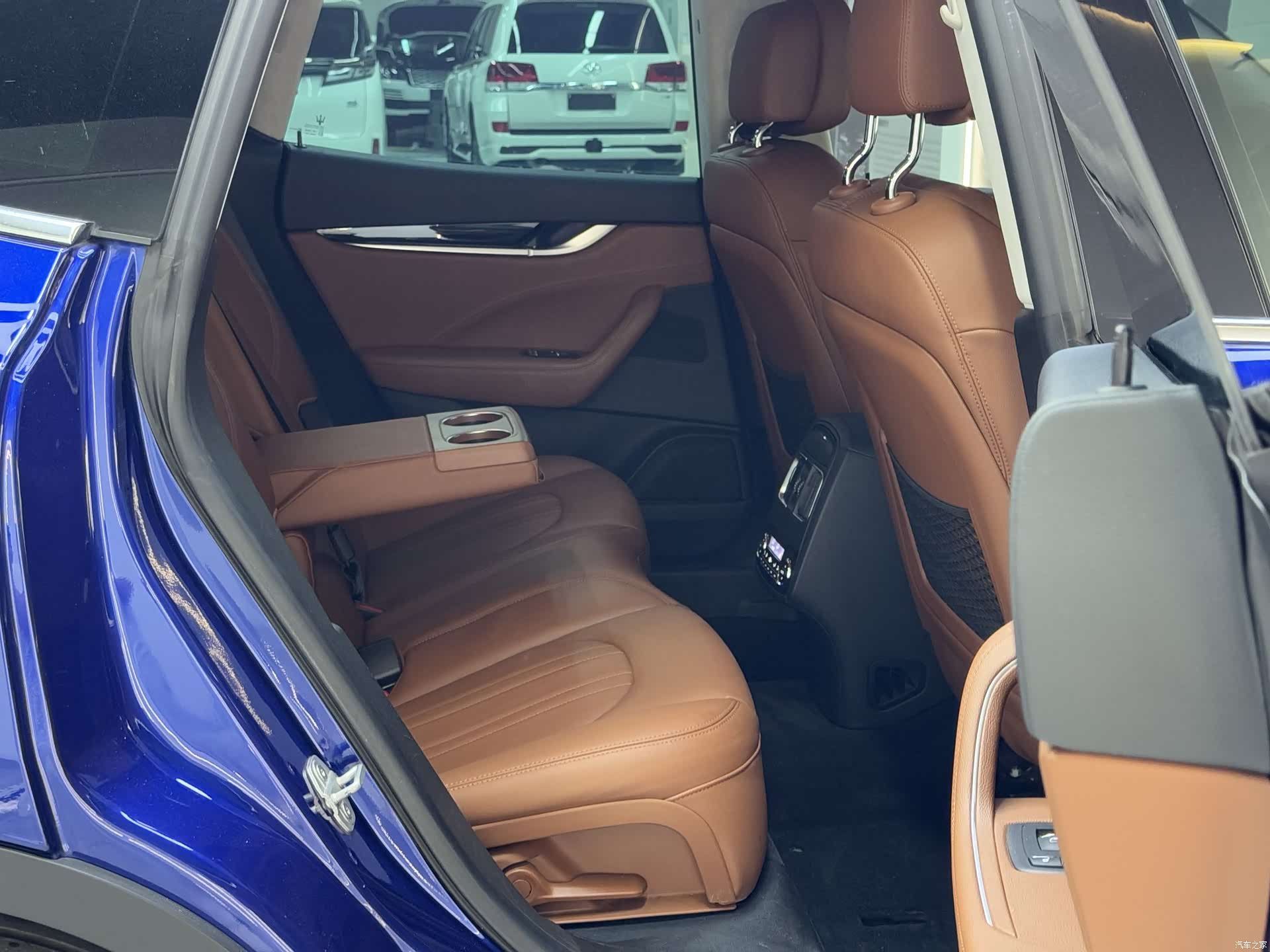 Maserati Levante, 2018 13