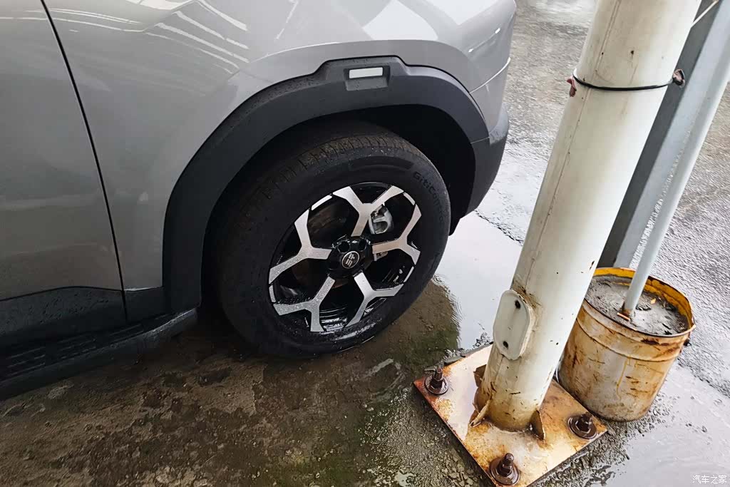 Jetour T1, 2025 6
