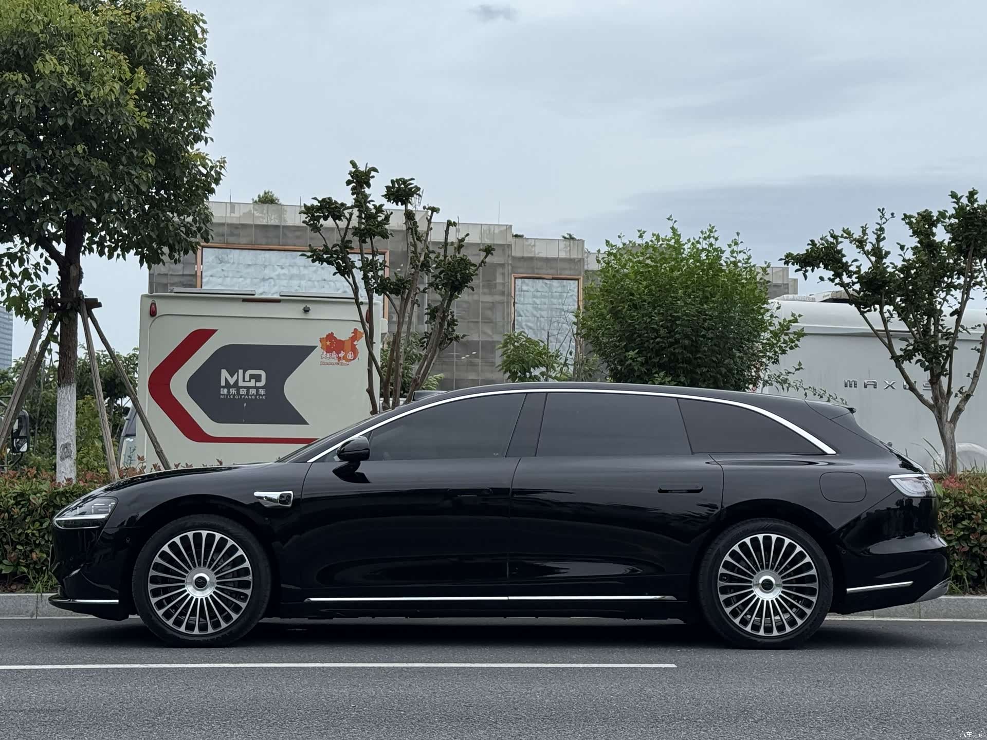 Stelato S9, 2025 4