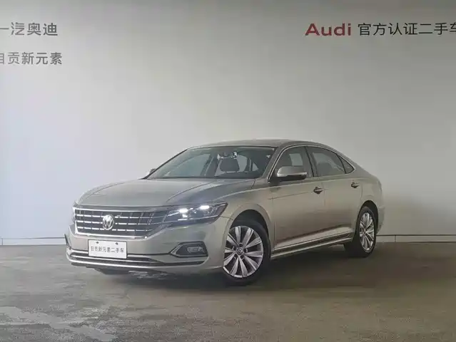 Volkswagen Passat 2020 — купить из Китая под заказ