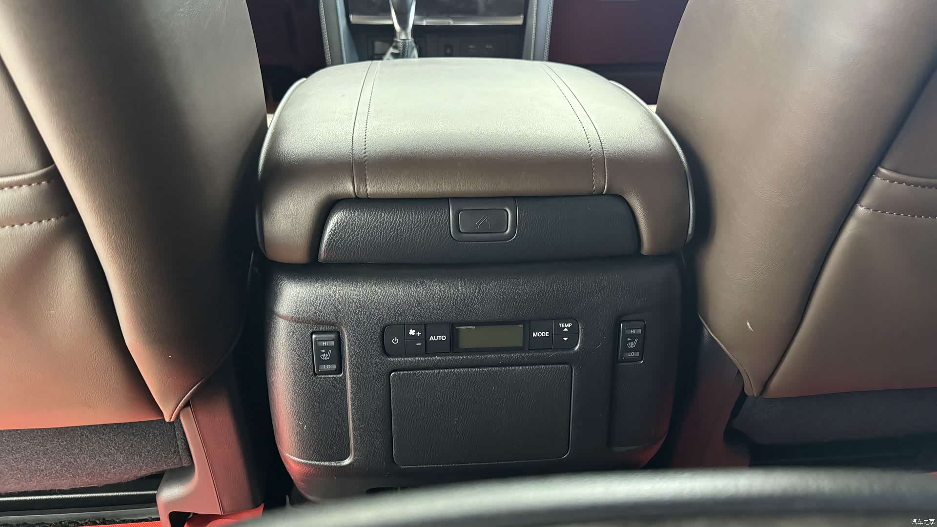 Nissan Patrol, 2022 21