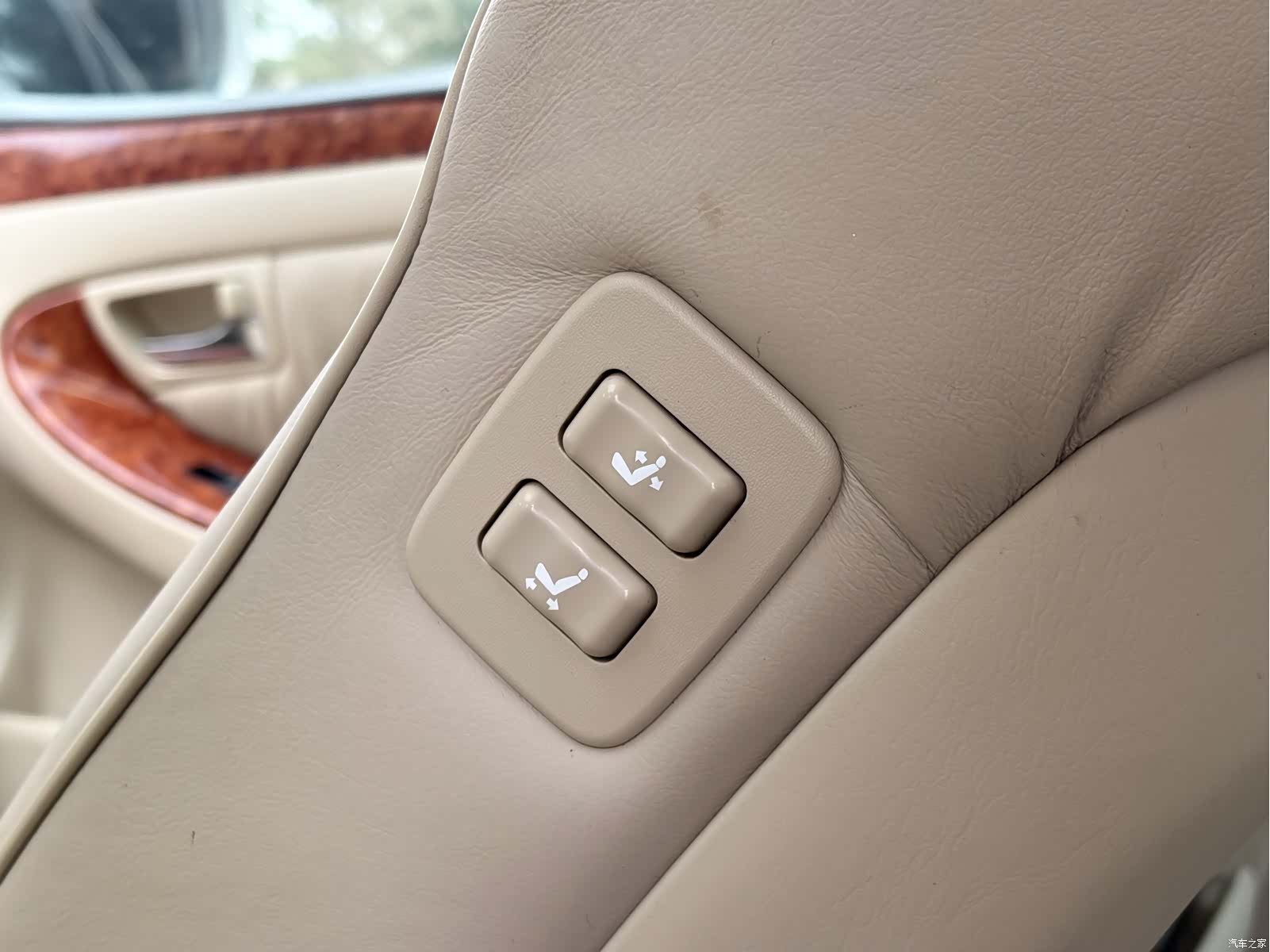 Toyota Crown, 2008 12