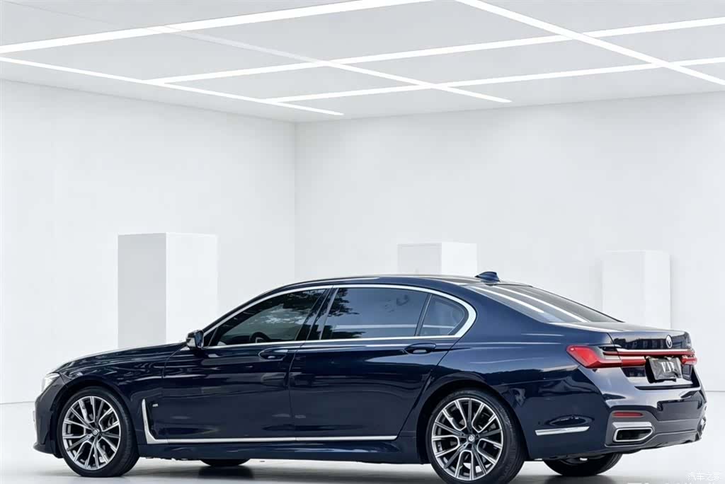 BMW 7 Series, 2021 8