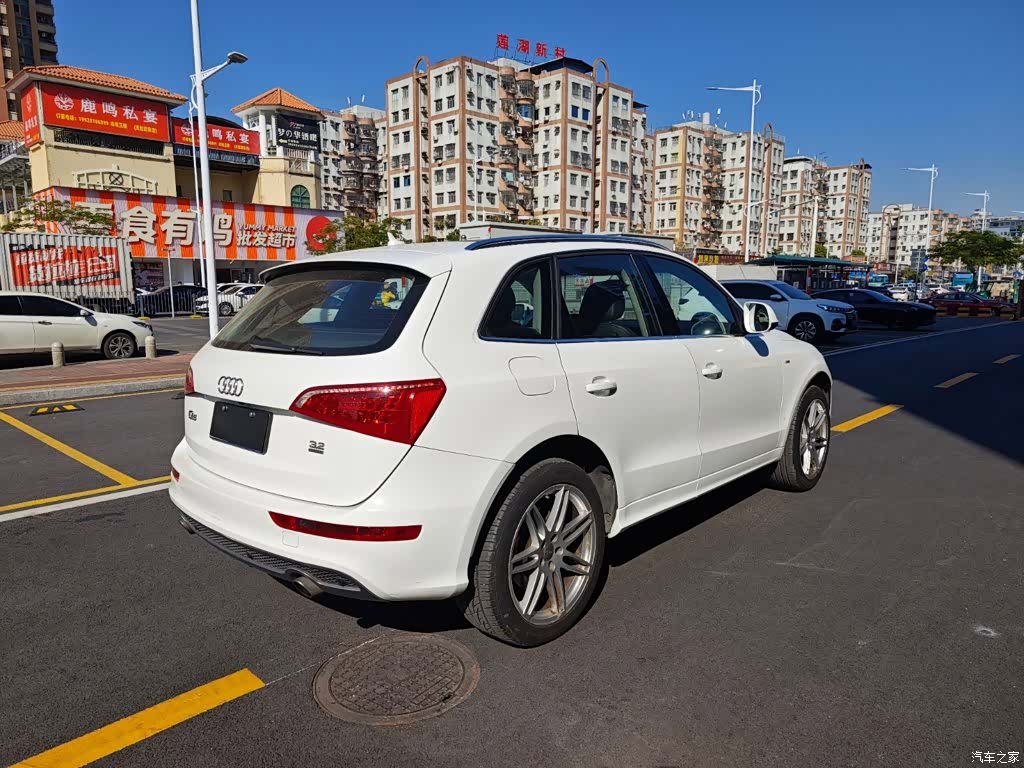 Audi Q5, 2010 6