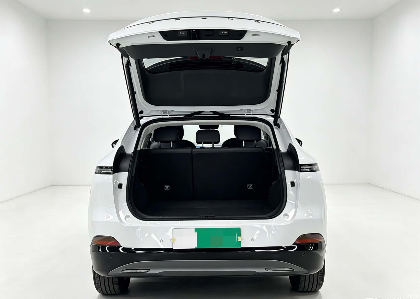 Xpeng G6, 2025 8