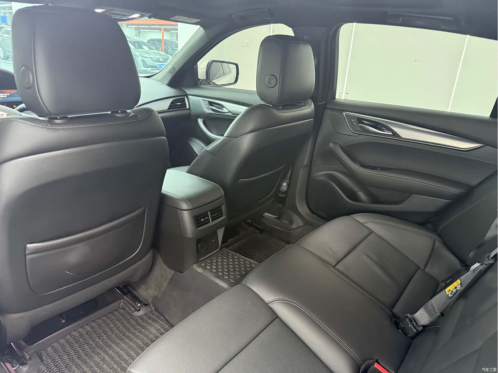 Cadillac CT5, 2024 6