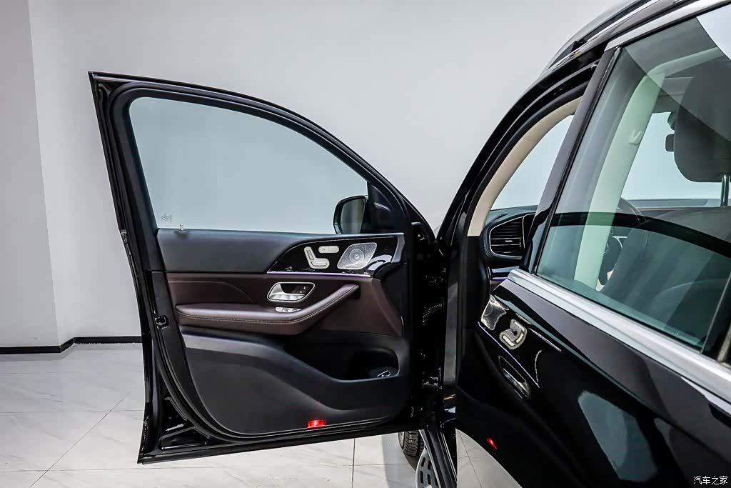 Mercedes-Benz GLE, 2022 8