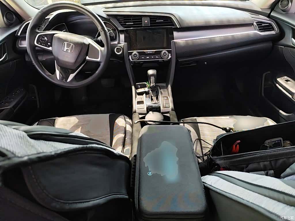 Honda Civic, 2019 16