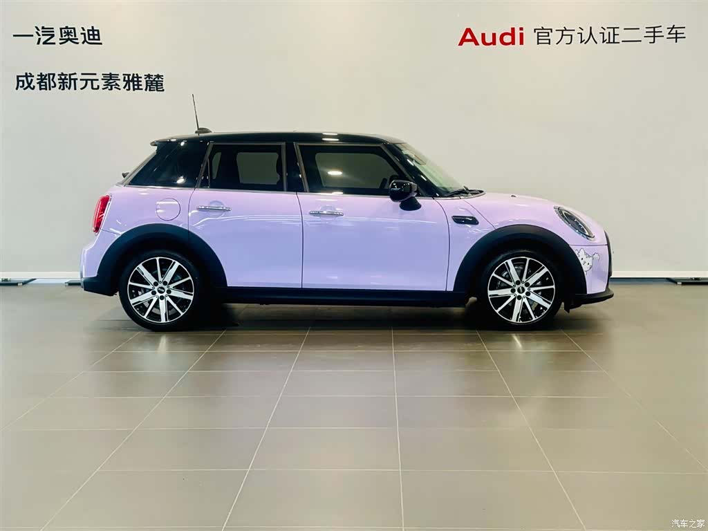 Mini Cooper, 2024 3