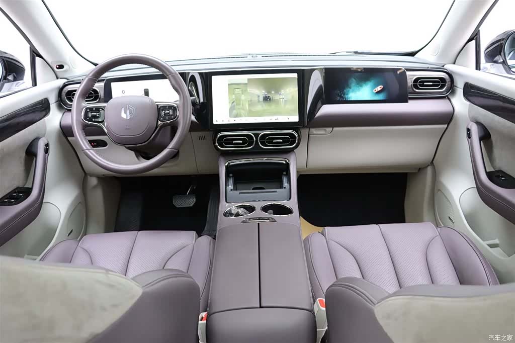 Leapmotor C11, 2023 24
