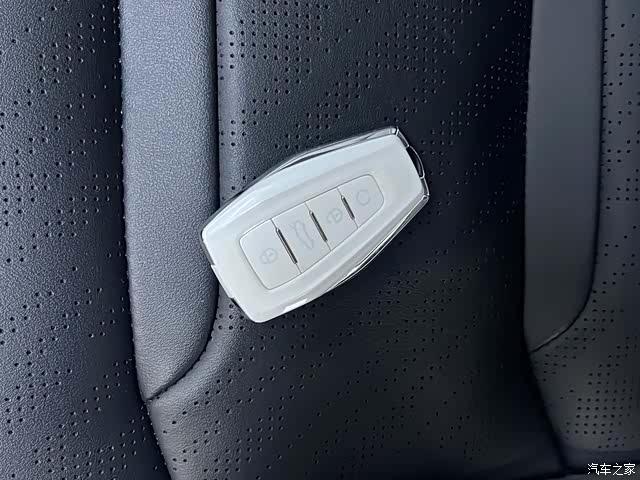 Geely Preface, 2023 20