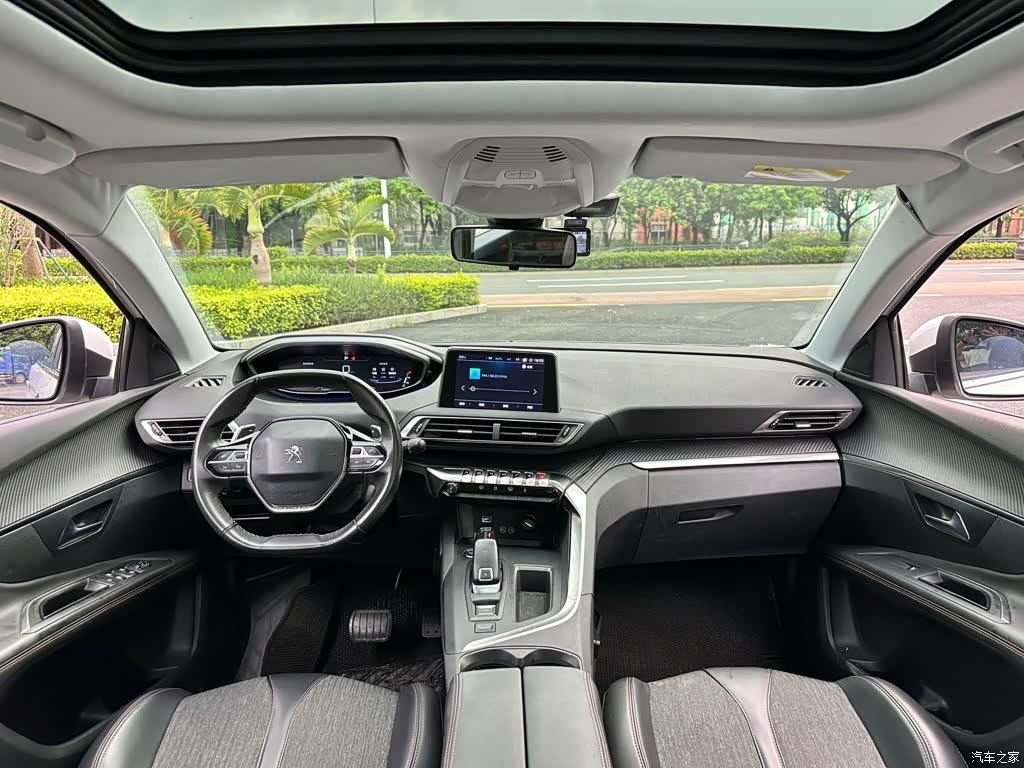 Peugeot 5008, 2017 3