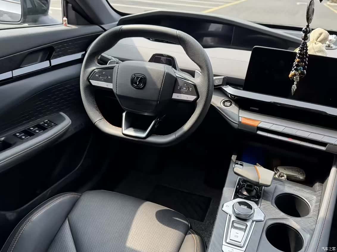 Changan UNI-V, 2022 4