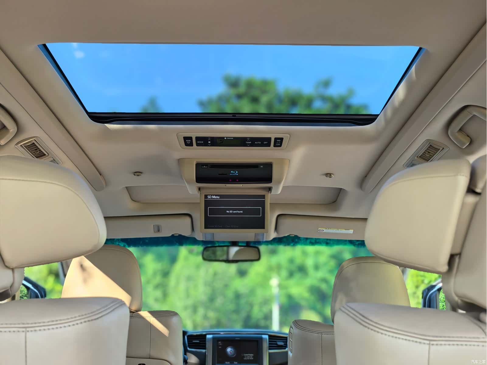 Toyota Alphard, 2016 15