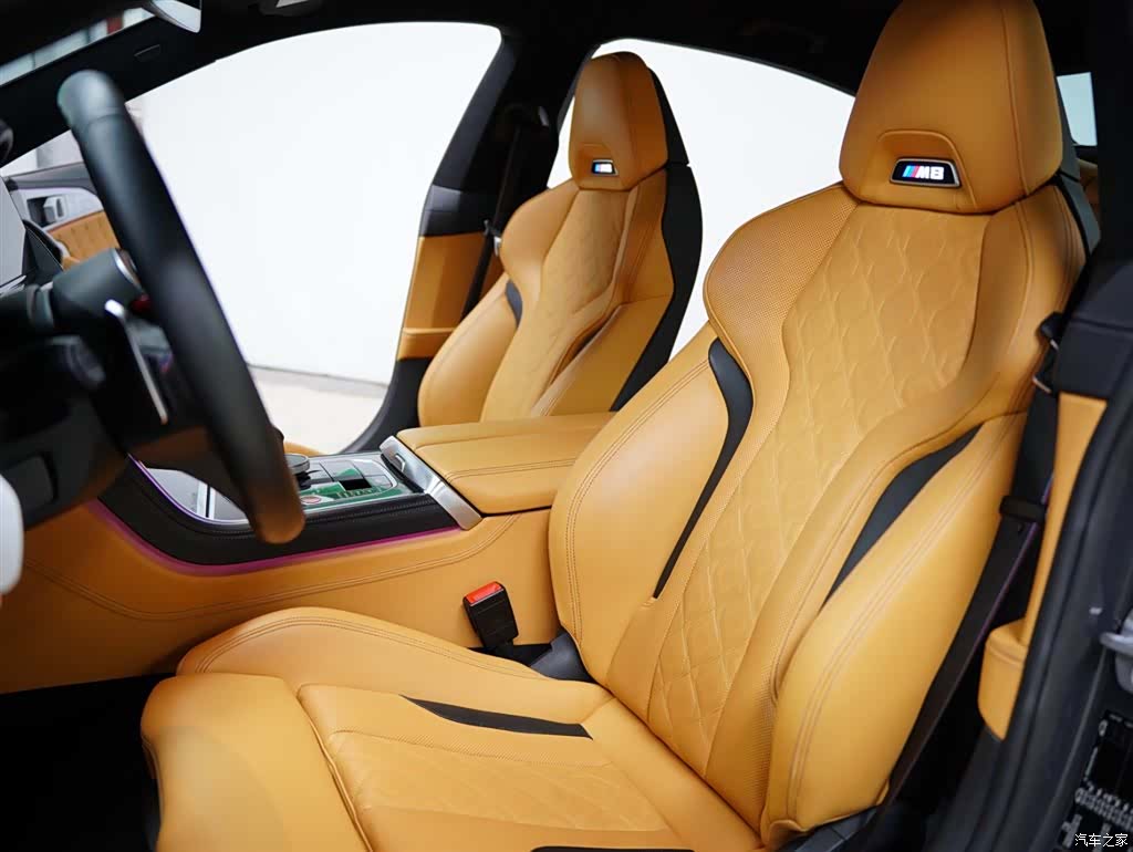 BMW M8, 2021 28