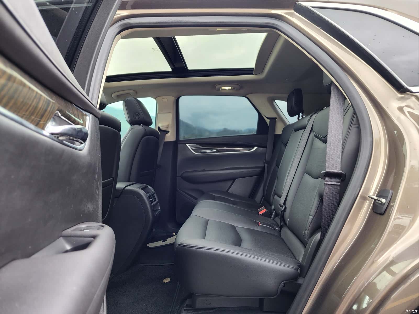 Cadillac XT5, 2017 9