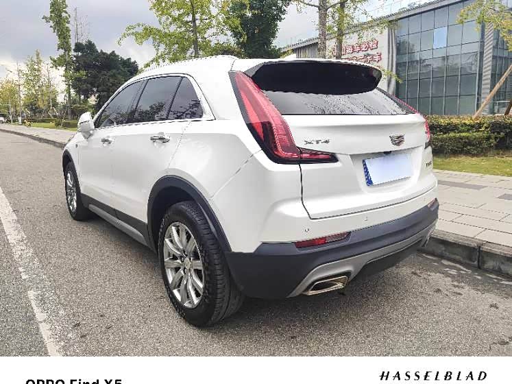 Cadillac XT4