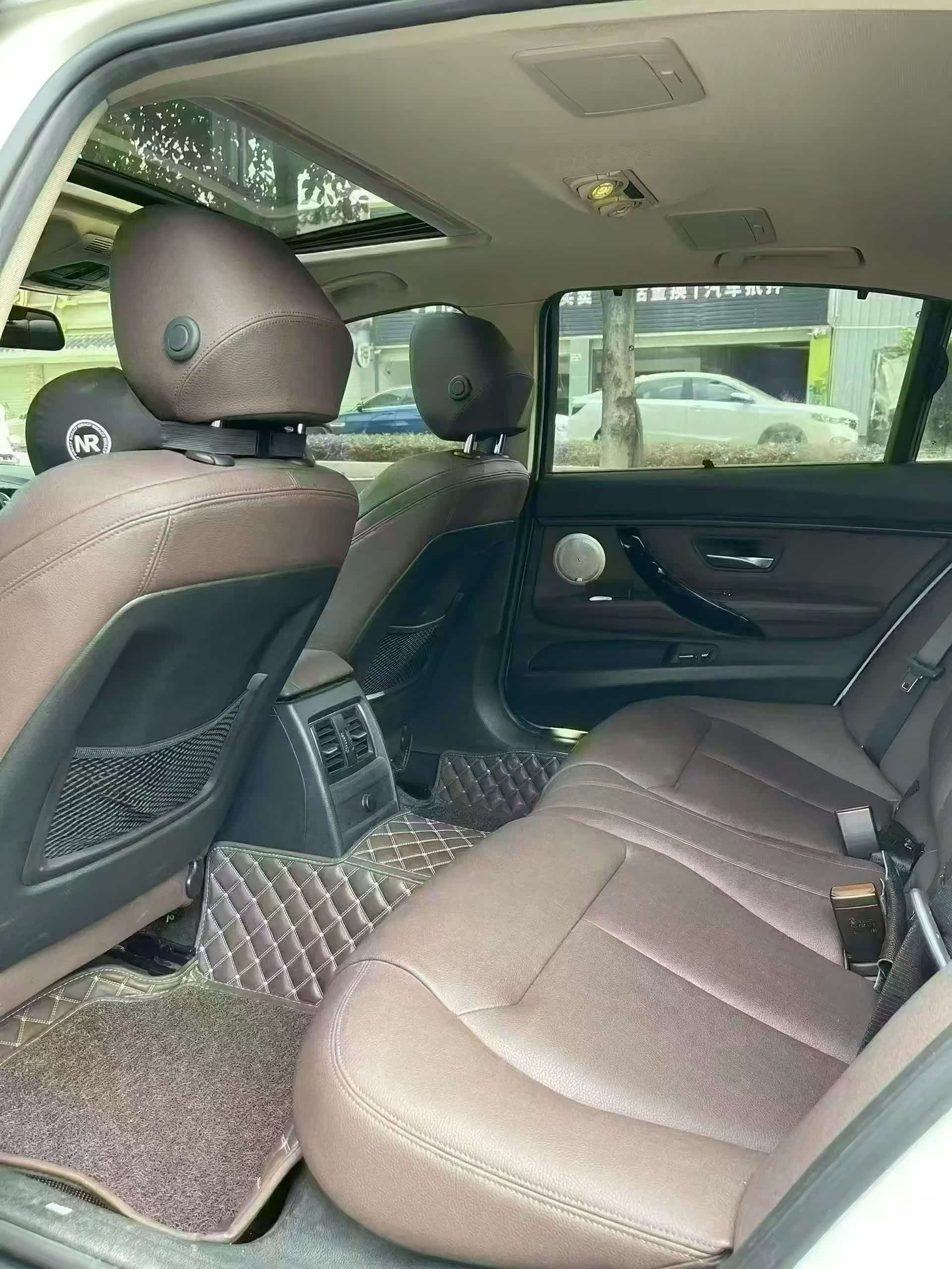 BMW 3 Series, 2018 все фото