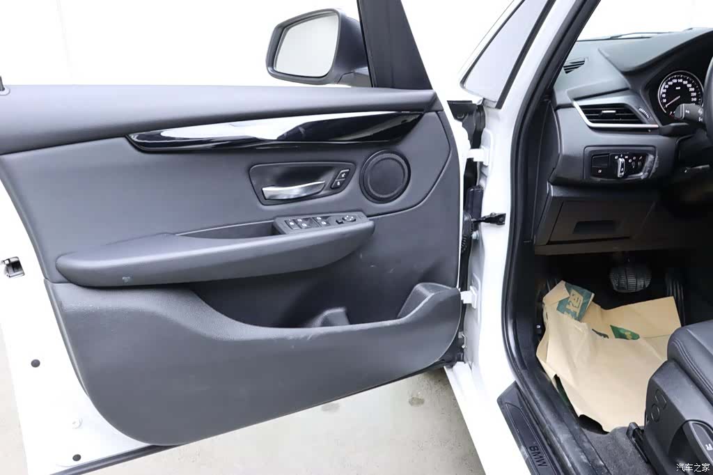 BMW 2 Series, 2019 11