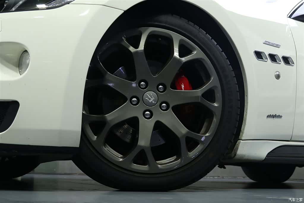 Maserati GranTurismo, 2018 3