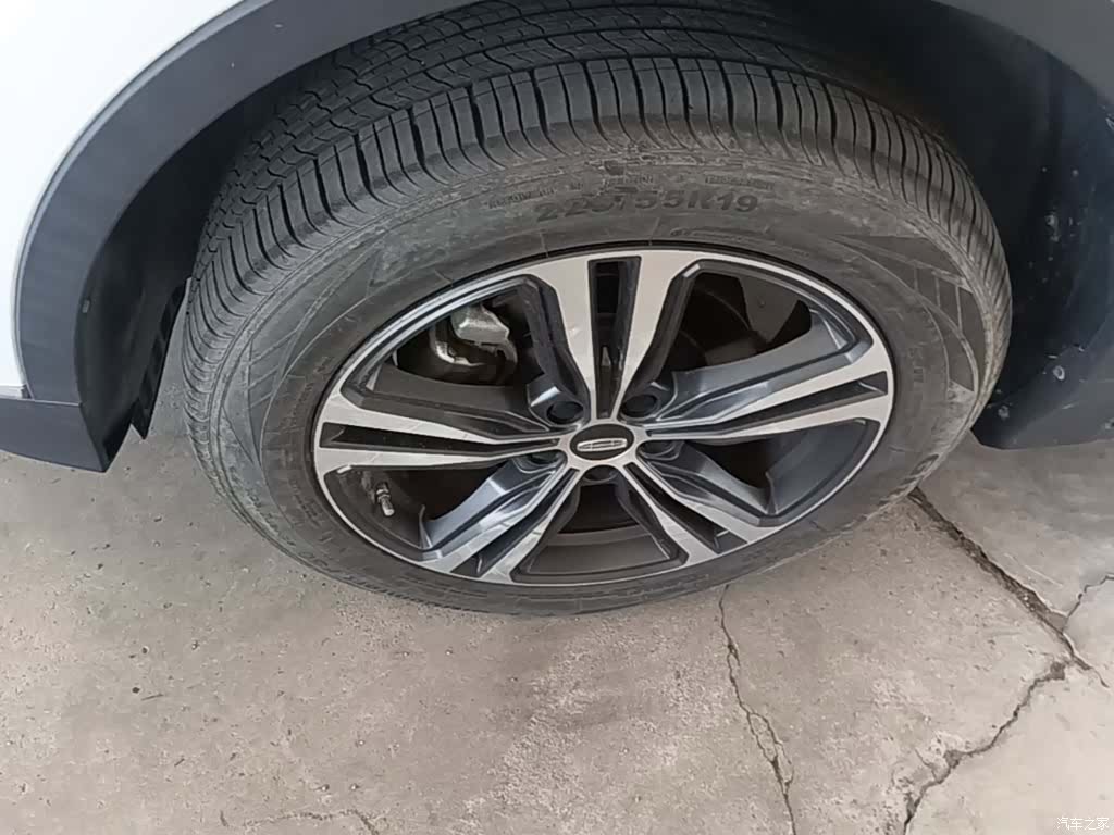 Geely Boyue, 2023 23