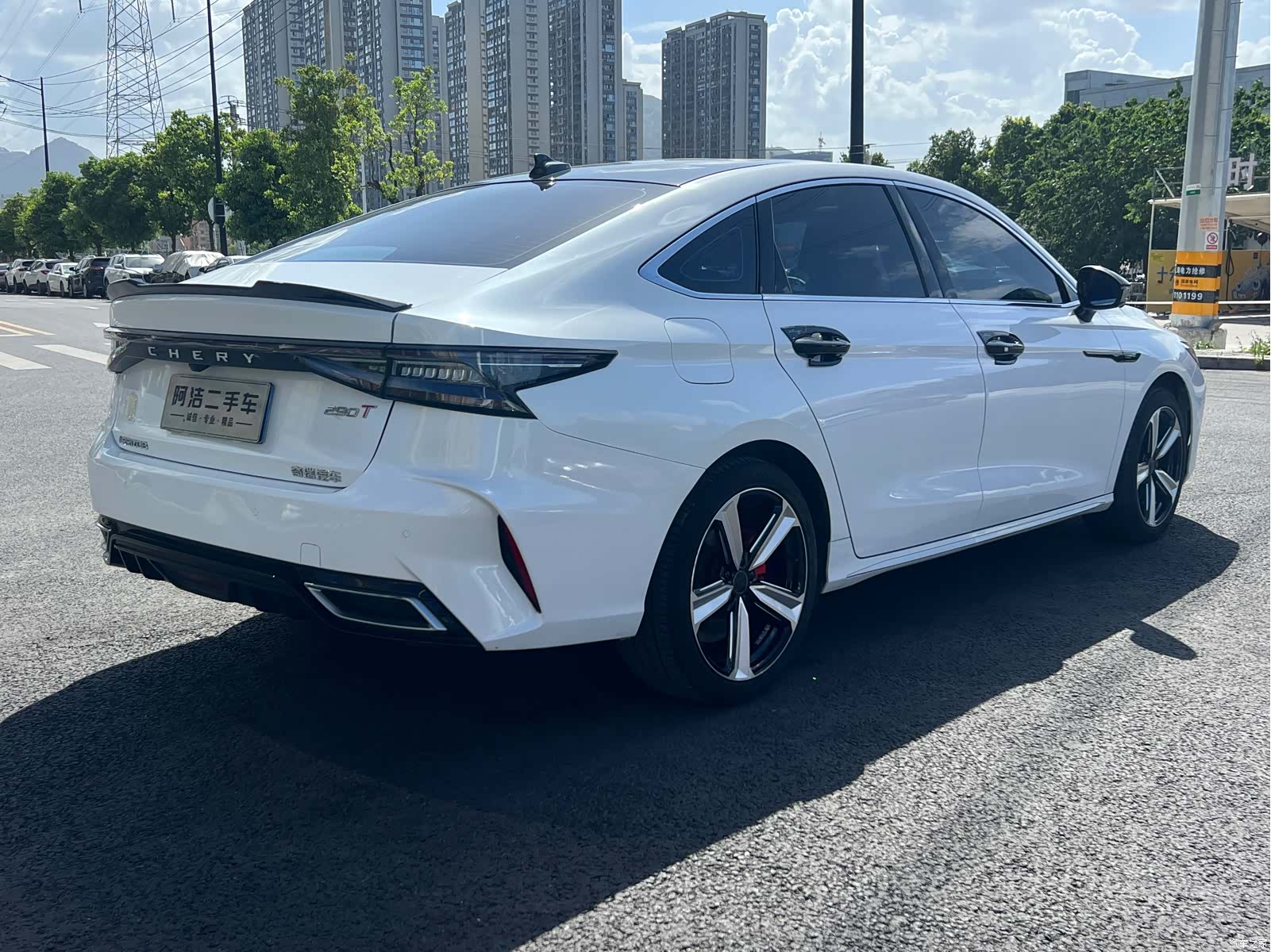 Chery Arrizo 8, 2023 21