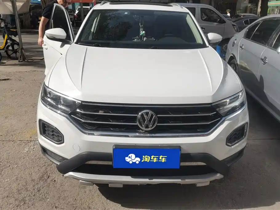 Volkswagen T-ROC exploring Songs