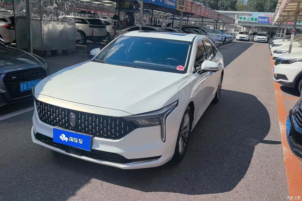 Bestune B70, 2023 1