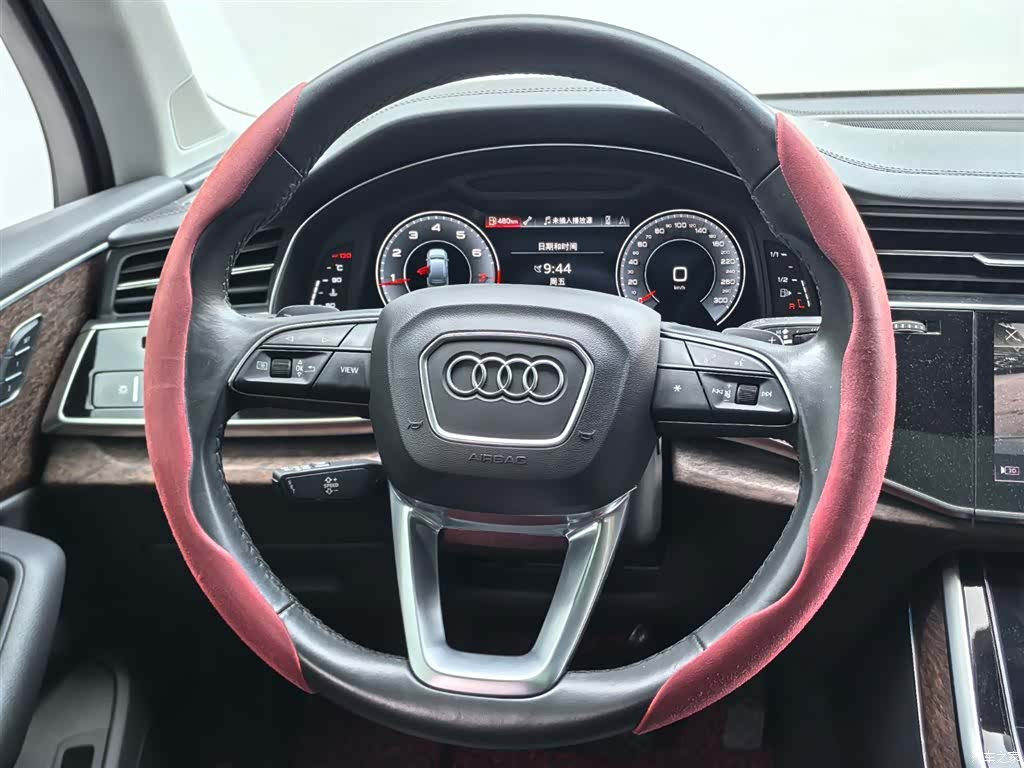 Audi Q7, 2021 9