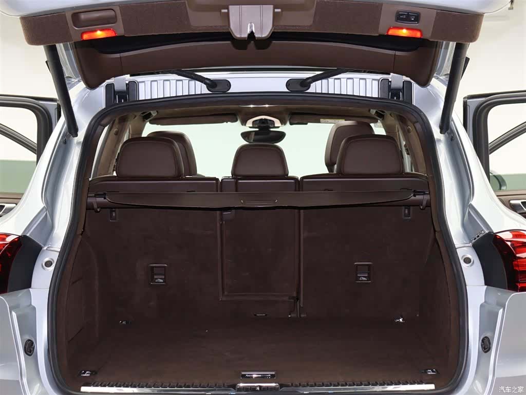 Porsche Cayenne, 2015 14