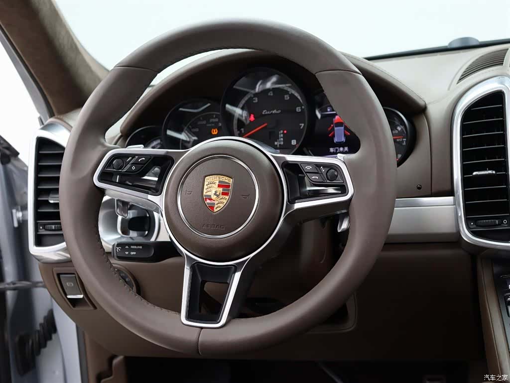Porsche Cayenne, 2015 18